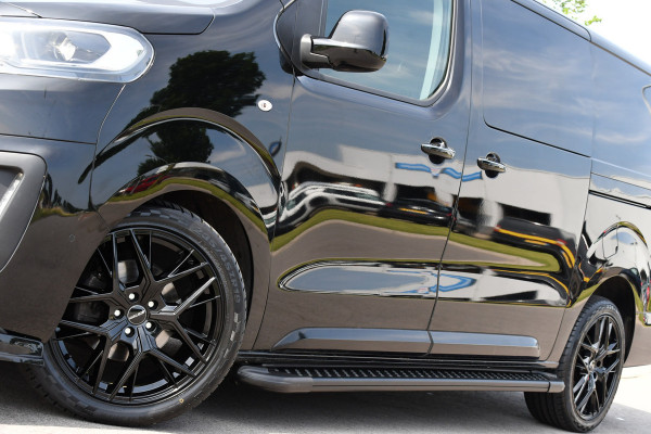Citroën Jumpy 2.0 BlueHDI 180 XL DC Black Edition Adaptieve Cruise, 360 Camera, Head-up, 177PK, 2 x Schuifdeur, Trekhaak, Carplay, Stoelverwarming, UNIEK!