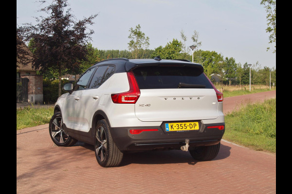 Volvo XC40 Recharge P8 AWD R-Design | Panoramadak | 360 Camera | Apple Carplay | Harman Kardon | Trekhaak |