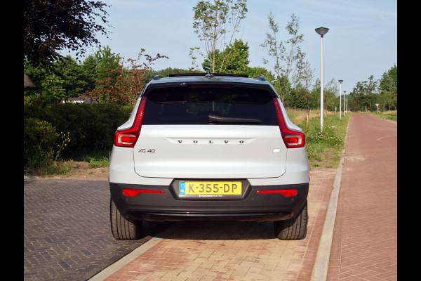 Volvo XC40 Recharge P8 AWD R-Design | Panoramadak | 360 Camera | Apple Carplay | Harman Kardon | Trekhaak |