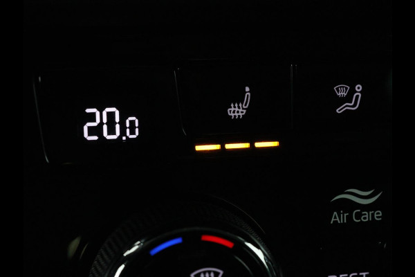 Škoda Superb 1.4 TSI iV Business Edition Plus | Camera | Adaptive cruise | Memory seats | Carplay | Stoelverwarming| Navigatie | Alcantara | Keyless