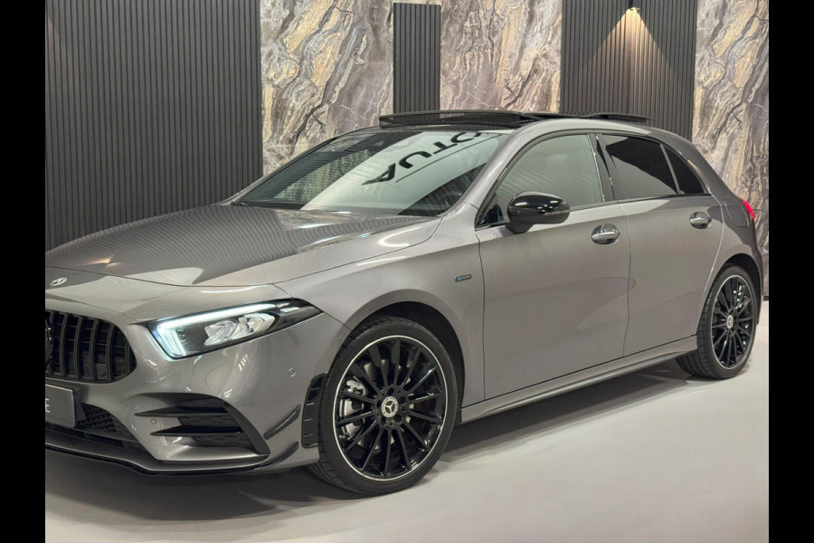 Mercedes-Benz A-Klasse 250e AMG Launch Edit|PANO|SFEER|A35 Pack|Memory