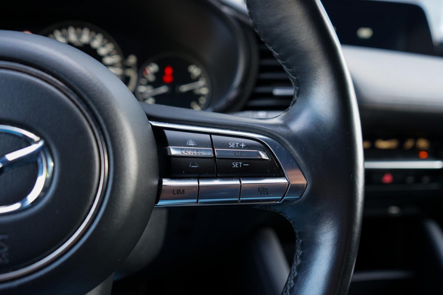 Mazda 3 2.0 e-SkyActiv-G M Hybrid 150 Sportive | Adaptive Cruise | Carplay | Head up | Keyless | Stoel/stuur verwarming | Camera