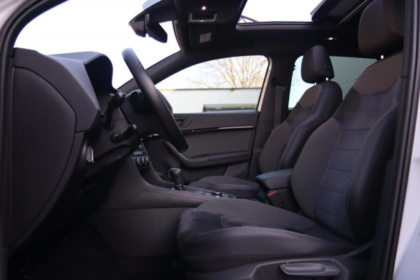 Seat Ateca 1.4 TSI Xcellence 4DRIVE / PANODAK / KEYLESS / ACC / 360 / CARPLAY