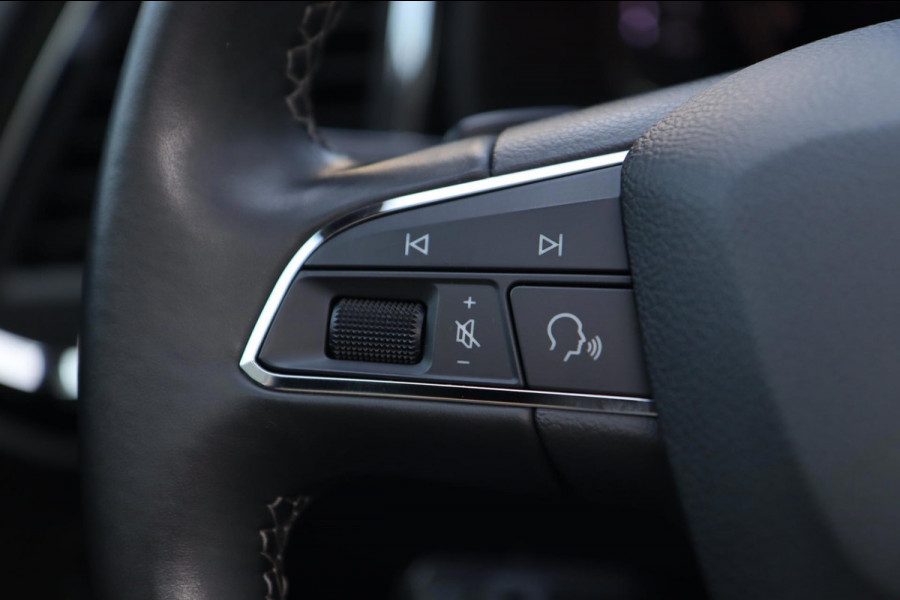 Seat Ateca 1.4 TSI Xcellence 4DRIVE / PANODAK / KEYLESS / ACC / 360 / CARPLAY