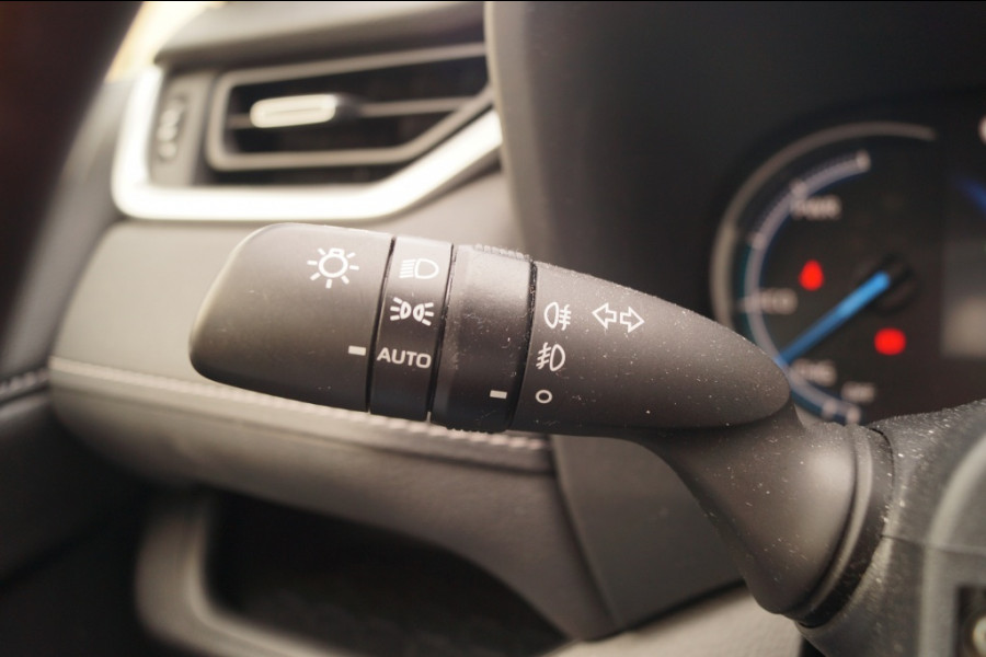 Toyota RAV4 2.5 Hybrid Black Edition -PANO-ECC-LED-TREKHAAK-