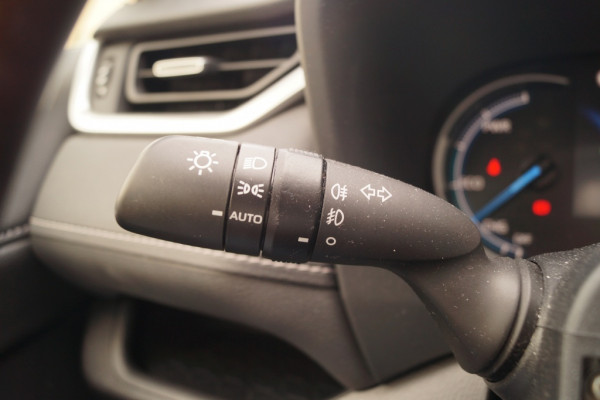 Toyota RAV4 2.5 Hybrid Black Edition -PANO-ECC-LED-TREKHAAK-