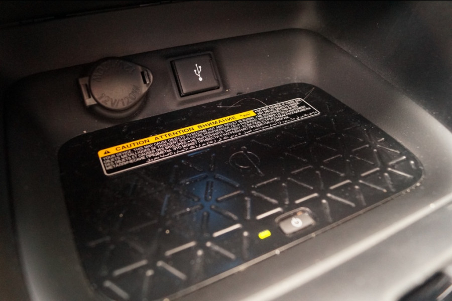 Toyota RAV4 2.5 Hybrid Black Edition -PANO-ECC-LED-TREKHAAK-
