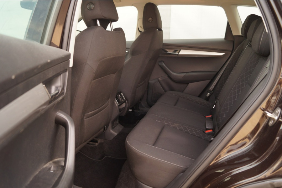 Škoda Karoq 1.5 TSI 150pk DSG Business Edition -NAVI-ECC-PDC-