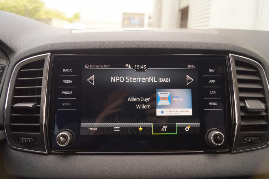 Škoda Karoq 1.5 TSI 150pk DSG Business Edition -NAVI-ECC-PDC-