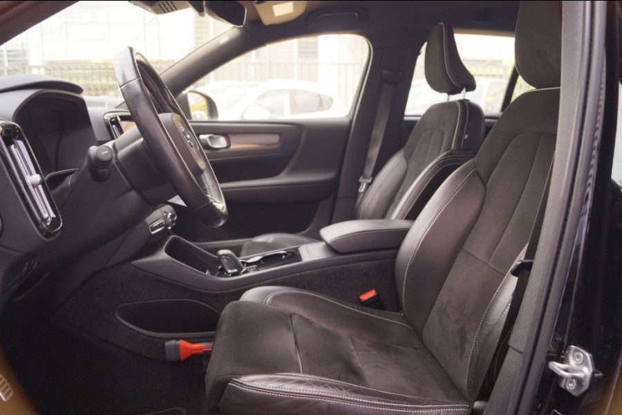 Volvo XC40 Recharge P8 AWD 78kWh 408pk R-Design -NAVI-ECC-