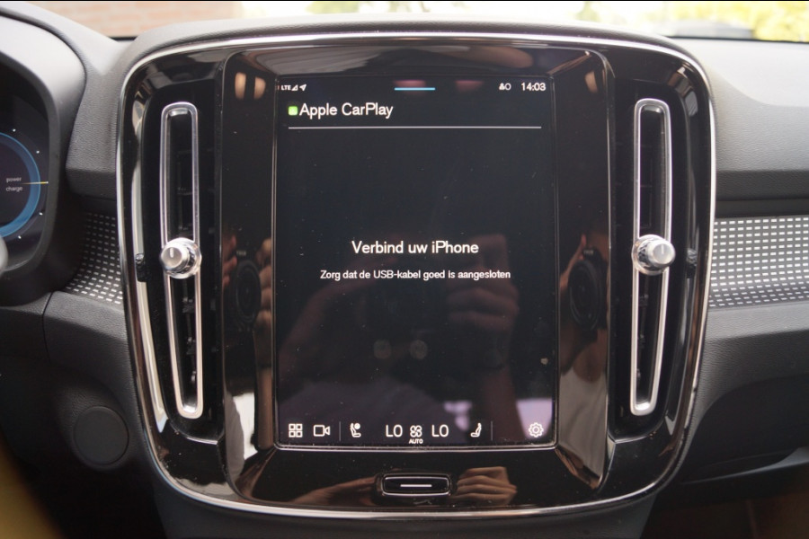 Volvo XC40 Recharge P8 AWD 78kWh 408pk R-Design -NAVI-ECC-