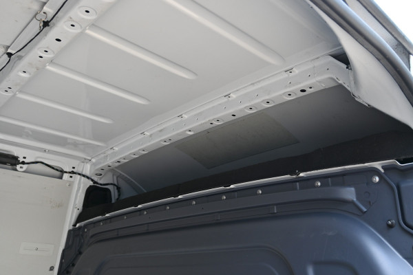 Mercedes-Benz Sprinter 316 CDI L2H2 3500 KG trekhaak, Camera, Geveerde stoel, Standkachel