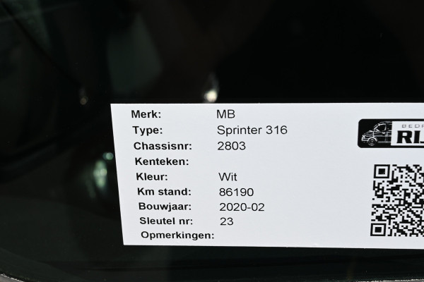 Mercedes-Benz Sprinter 316 CDI L2H2 3500 KG trekhaak, Camera, Geveerde stoel, Standkachel