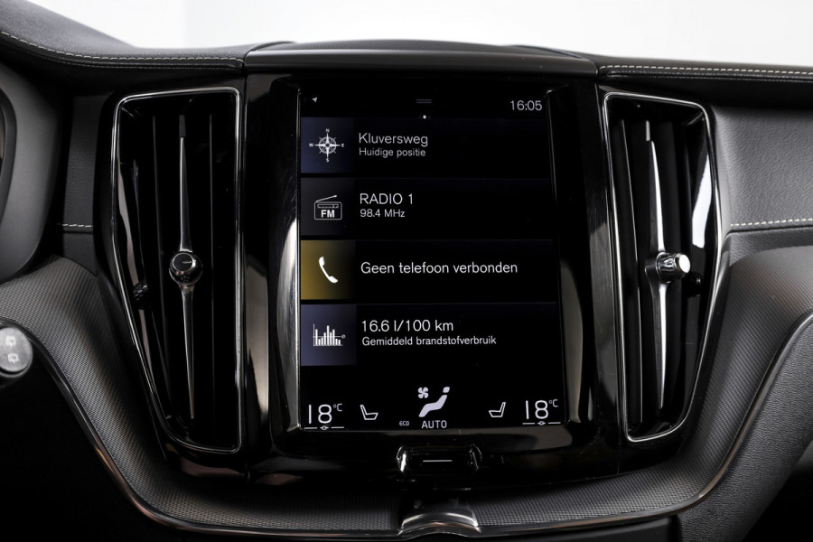 Volvo XC60 2.0 T4 Inscription 190 PK - Automaat | Dig. Cockpit | Elek. Trekhaak | Adapt. Cruise | Memory | Stoel-+Stuurverw. | PDC | Camera | NAV | ECC | Elek. Klep | LM 19" |