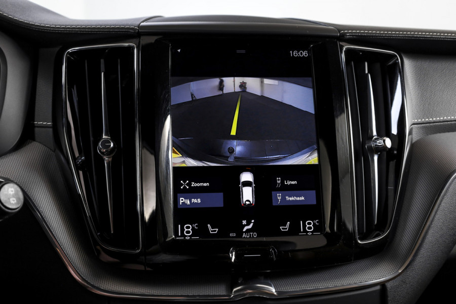 Volvo XC60 2.0 T4 Inscription 190 PK - Automaat | Dig. Cockpit | Elek. Trekhaak | Adapt. Cruise | Memory | Stoel-+Stuurverw. | PDC | Camera | NAV | ECC | Elek. Klep | LM 19" |