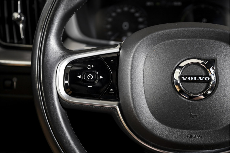 Volvo XC60 2.0 T4 Inscription 190 PK - Automaat | Dig. Cockpit | Elek. Trekhaak | Adapt. Cruise | Memory | Stoel-+Stuurverw. | PDC | Camera | NAV | ECC | Elek. Klep | LM 19" |