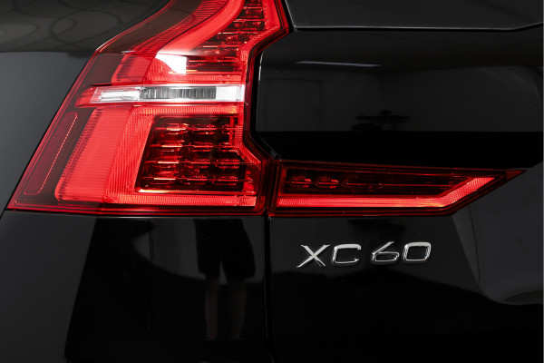 Volvo XC60 2.0 T4 Inscription 190 PK - Automaat | Dig. Cockpit | Elek. Trekhaak | Adapt. Cruise | Memory | Stoel-+Stuurverw. | PDC | Camera | NAV | ECC | Elek. Klep | LM 19" |