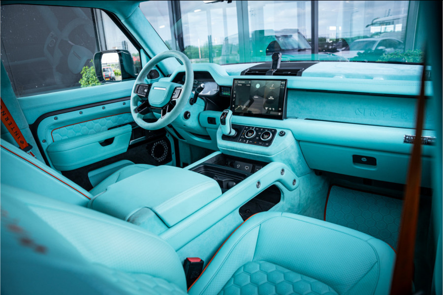 Land Rover Defender 110 2.0 P400e 110 X - Urban | Panorama | Luchtvering | Meridian | Elek. Trekhaak