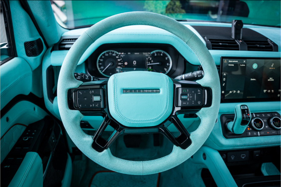 Land Rover Defender 110 2.0 P400e 110 X - Urban | Panorama | Luchtvering | Meridian | Elek. Trekhaak