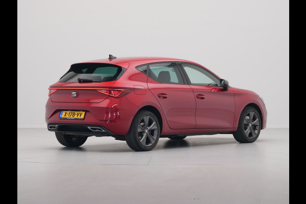 Seat Leon 1.4 TSI eHybrid PHEV 204pk FR Navigatie Camera Acc Led Carplay Sideassist Stoelverwarming 321