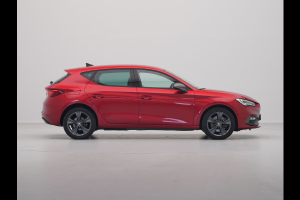 Seat Leon 1.4 TSI eHybrid PHEV 204pk FR Navigatie Camera Acc Led Carplay Sideassist Stoelverwarming 321