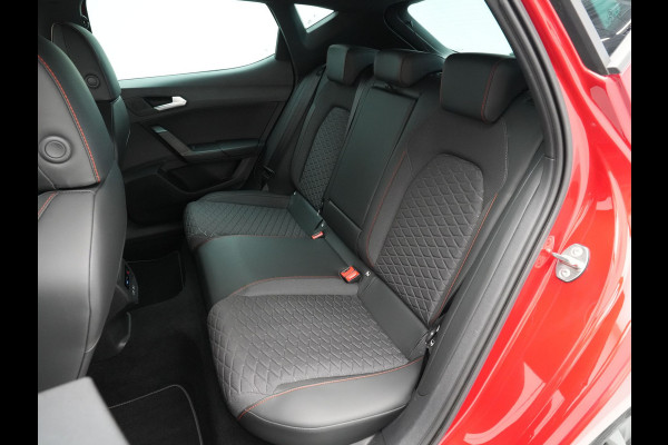Seat Leon 1.4 TSI eHybrid PHEV 204pk FR Navigatie Camera Acc Led Carplay Sideassist Stoelverwarming 321