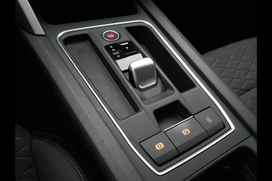 Seat Leon 1.4 TSI eHybrid PHEV 204pk FR Navigatie Camera Acc Led Carplay Sideassist Stoelverwarming 321