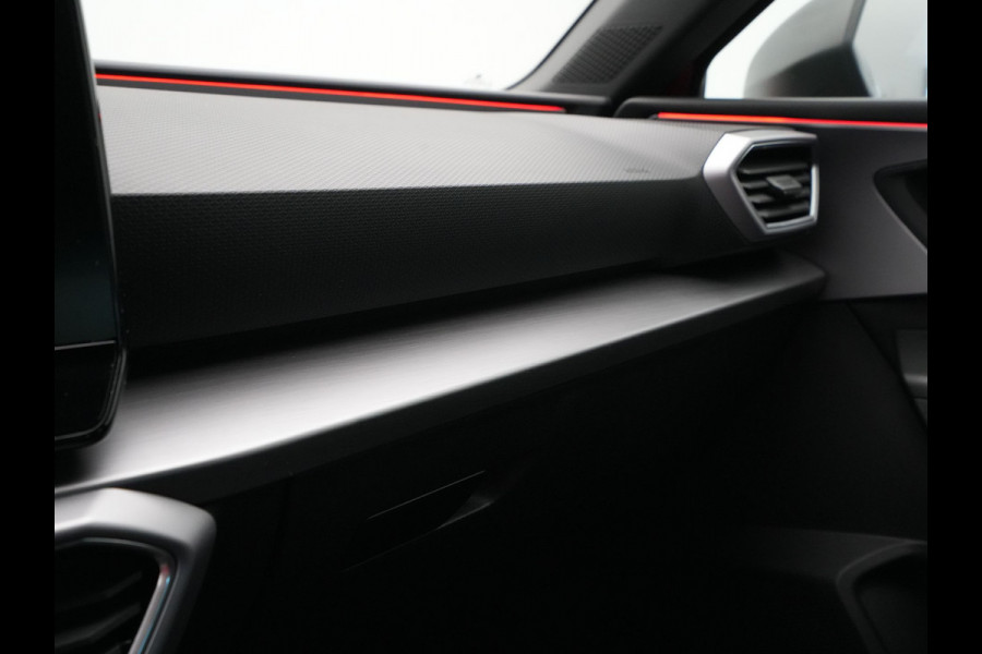 Seat Leon 1.4 TSI eHybrid PHEV 204pk FR Navigatie Camera Acc Led Carplay Sideassist Stoelverwarming 321