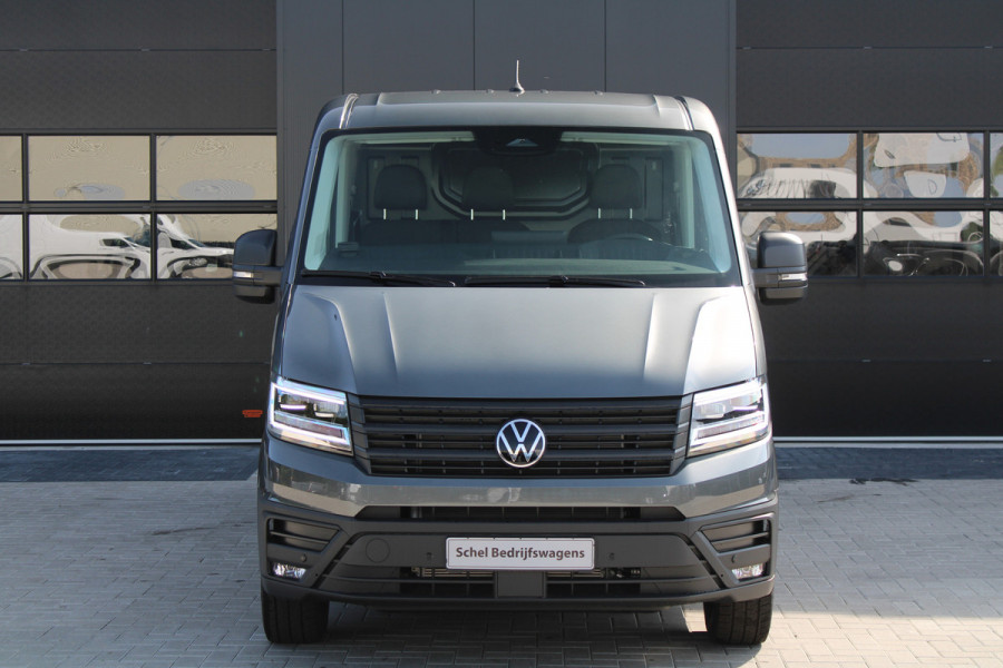 Volkswagen Crafter 35 2.0 TDI L3H2 177pk - Facelift - Navigatie - LED - Geveerde stoel - Virtual cockpit - Camera - Verwarmd stuur - Stoelverwarmin