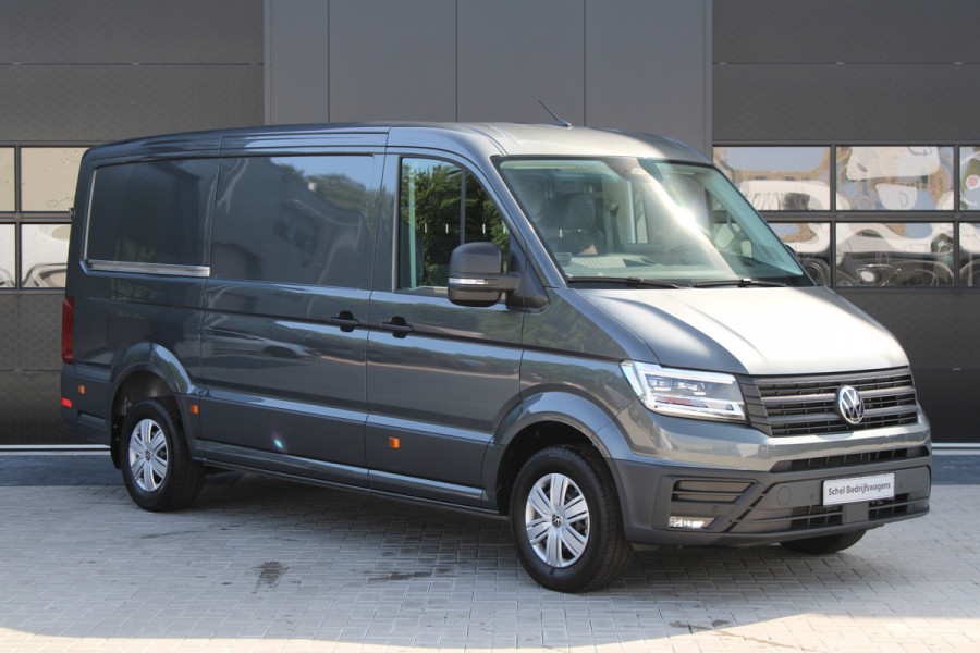 Volkswagen Crafter 35 2.0 TDI L3H2 177pk - Facelift - Navigatie - LED - Geveerde stoel - Virtual cockpit - Camera - Verwarmd stuur - Stoelverwarmin