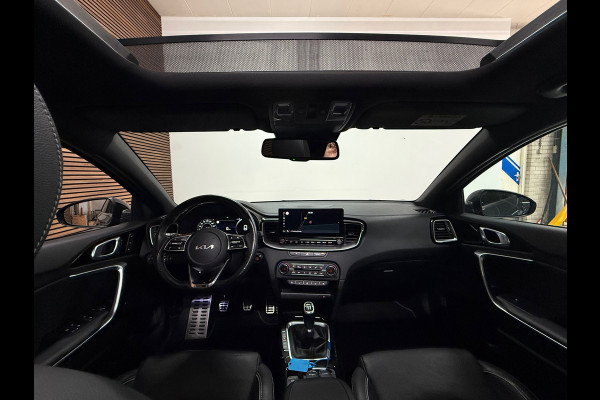 Kia Ceed 1.0 T-GDi GT-PlusLine Pano | Elektr stoelen verwarmd + gekoeld | 17 inch | LED | Bomvol opties !!