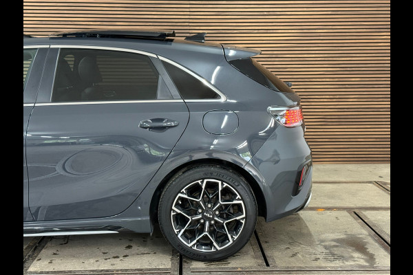 Kia Ceed 1.0 T-GDi GT-PlusLine Pano | Elektr stoelen verwarmd + gekoeld | 17 inch | LED | Bomvol opties !!