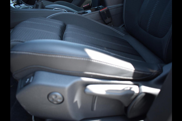 Opel Grandland 1.2 Turbo Level 2 Edition | CARPLAY | PARKEERSENSOREN | WINTERPAKKET | E.C.C. | 16.837km