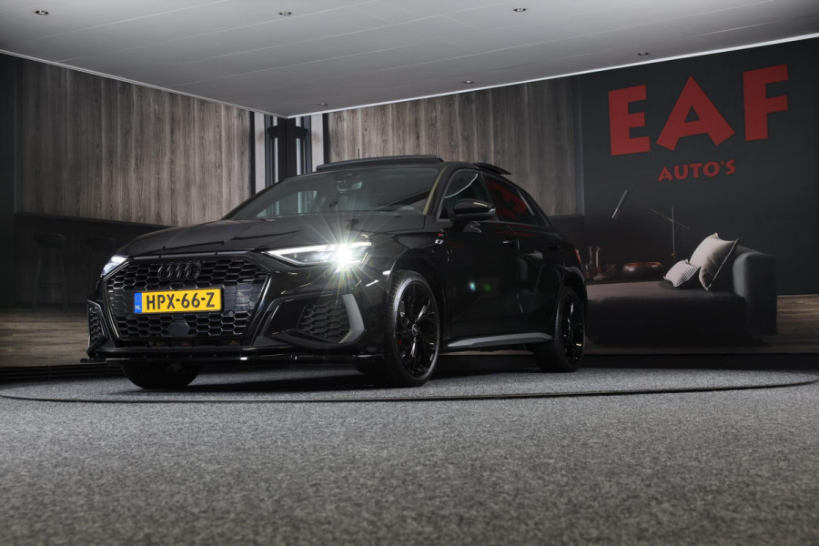 Audi A3 Sportback 40 TFSI e RS3 Look / 204 PK / RS Zetels / Cc / Camera / Navi / Open Pano / Digital Cockpit / Led / Pdc / 18 Inch