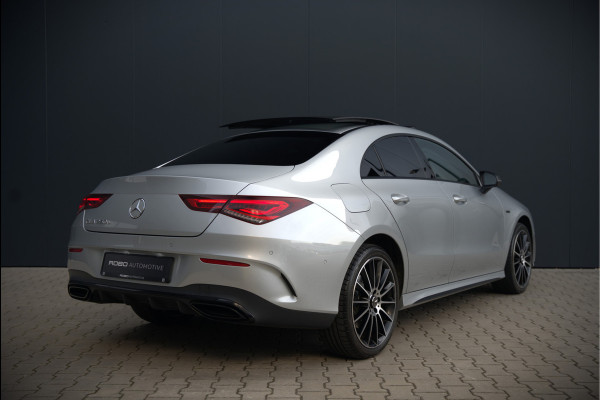 Mercedes-Benz CLA-Klasse 250 e Premium Plus AMG | Panoramadak | Burmester | Stoelverwarming | Apple Carplay | Keyless | Memory Seats| Cruise Control | Ambiance verlichting | 360 Camera | Parkeersensoren | Standkachel | Dodehoekdetectie