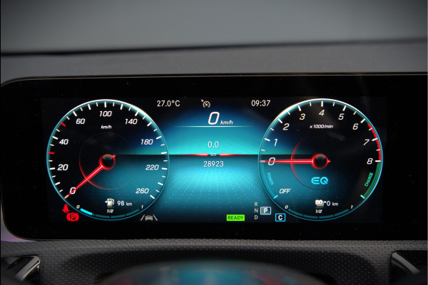 Mercedes-Benz CLA-Klasse 250 e Premium Plus AMG | Panoramadak | Burmester | Stoelverwarming | Apple Carplay | Keyless | Memory Seats| Cruise Control | Ambiance verlichting | 360 Camera | Parkeersensoren | Standkachel | Dodehoekdetectie