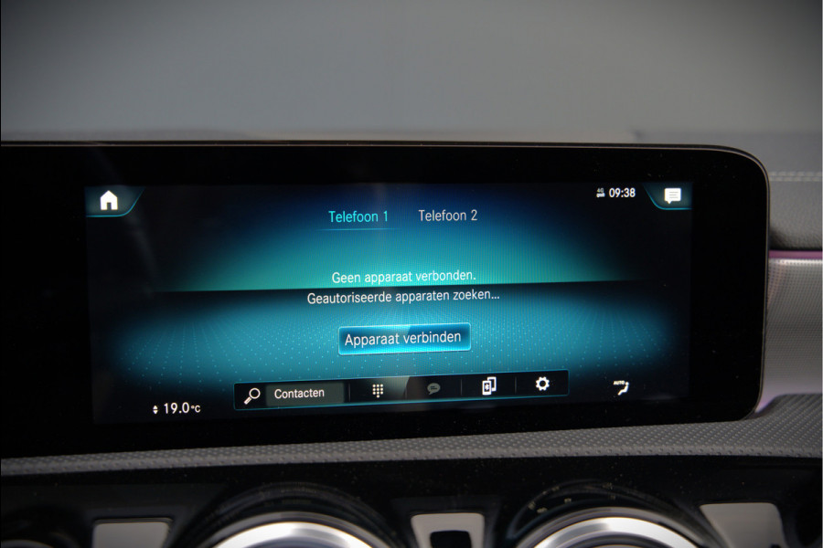 Mercedes-Benz CLA-Klasse 250 e Premium Plus AMG | Panoramadak | Burmester | Stoelverwarming | Apple Carplay | Keyless | Memory Seats| Cruise Control | Ambiance verlichting | 360 Camera | Parkeersensoren | Standkachel | Dodehoekdetectie
