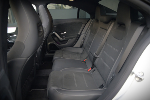 Mercedes-Benz CLA-Klasse 250 e Premium Plus AMG | Panoramadak | Burmester | Stoelverwarming | Apple Carplay | Keyless | Memory Seats| Cruise Control | Ambiance verlichting | 360 Camera | Parkeersensoren | Standkachel | Dodehoekdetectie
