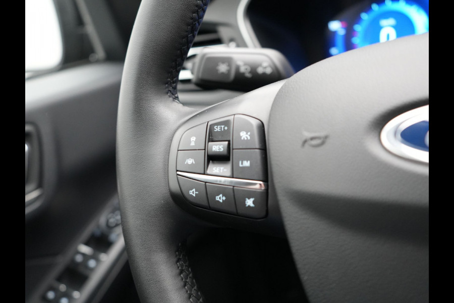 Ford Kuga 2.5 Titanium Plug In Hybrid 225pk PHEV | Adaptive Cruise | Keyless | Camera | Stoelverwarming | Apple Carplay | DAB | Navi Full Map |