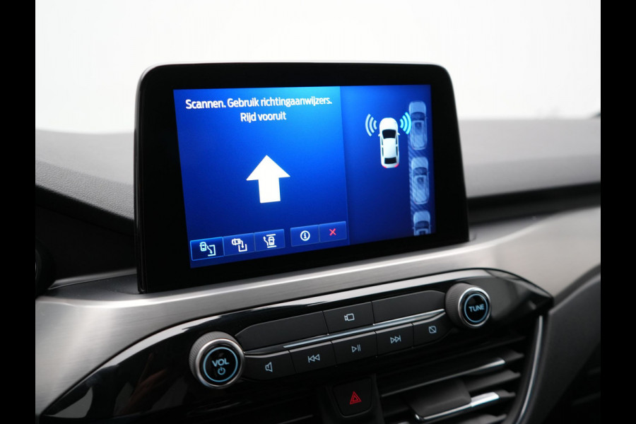 Ford Kuga 2.5 Titanium Plug In Hybrid 225pk PHEV | Adaptive Cruise | Keyless | Camera | Stoelverwarming | Apple Carplay | DAB | Navi Full Map |