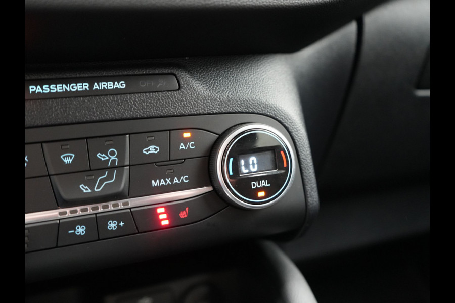 Ford Kuga 2.5 Titanium Plug In Hybrid 225pk PHEV | Adaptive Cruise | Keyless | Camera | Stoelverwarming | Apple Carplay | DAB | Navi Full Map |