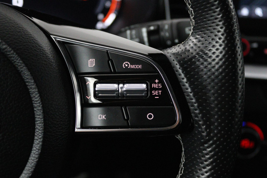 Kia ProCeed 1.5 T-GDI GT-PlusLine (PANORAMADAK, STOEL/STUUR VERWARMING, NAVI, ACHTERUITRIJCAMERA, ELEKTR STOELEN)