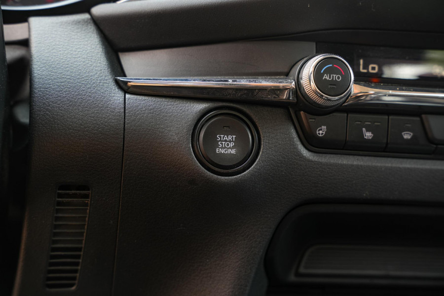 Mazda CX-30 2.0 e-SkyActiv-X M Hybrid Comfort Leder Stuurwielbed. Airco Parkeersensoren Camera