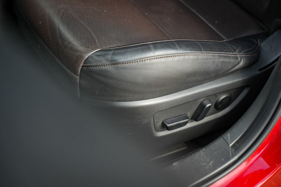 Mazda CX-30 2.0 e-SkyActiv-X M Hybrid Comfort Leder Stuurwielbed. Airco Parkeersensoren Camera