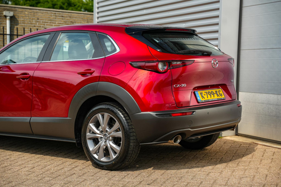 Mazda CX-30 2.0 e-SkyActiv-X M Hybrid Comfort Leder Stuurwielbed. Airco Parkeersensoren Camera