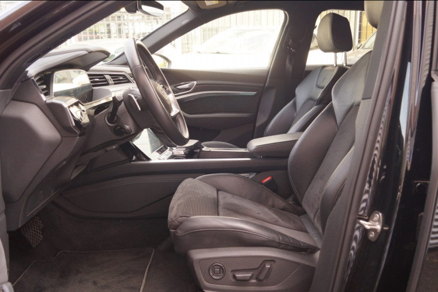 Audi e-tron 55 Quattro 95kWh S-Line -PANO-ECC-NAVI-PDC-