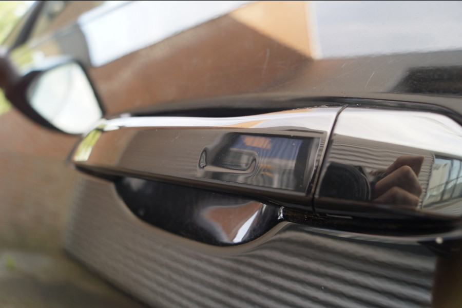Audi e-tron 55 Quattro 95kWh S-Line -PANO-ECC-NAVI-PDC-