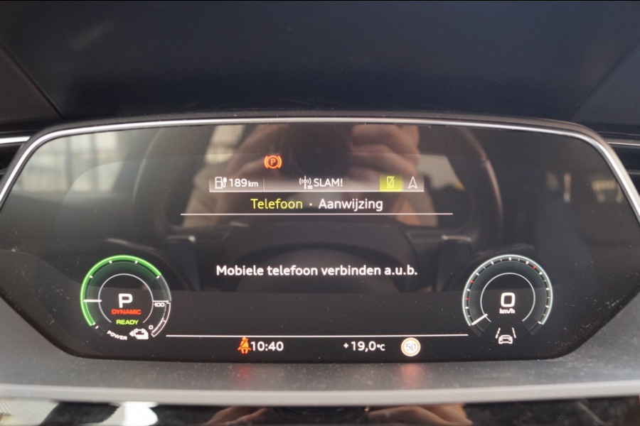 Audi e-tron 55 Quattro 95kWh S-Line -PANO-ECC-NAVI-PDC-