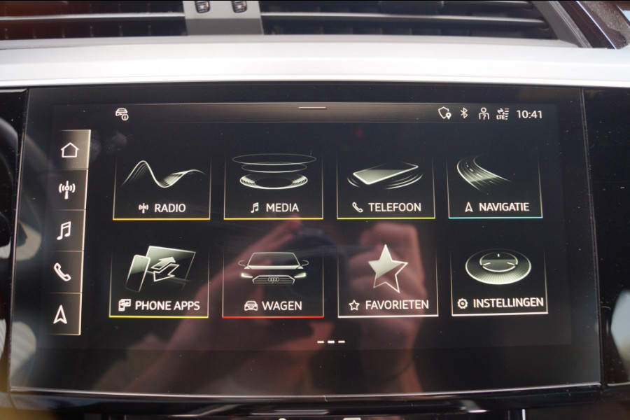 Audi e-tron 55 Quattro 95kWh S-Line -PANO-ECC-NAVI-PDC-