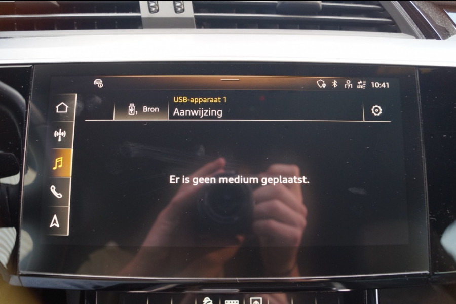 Audi e-tron 55 Quattro 95kWh S-Line -PANO-ECC-NAVI-PDC-